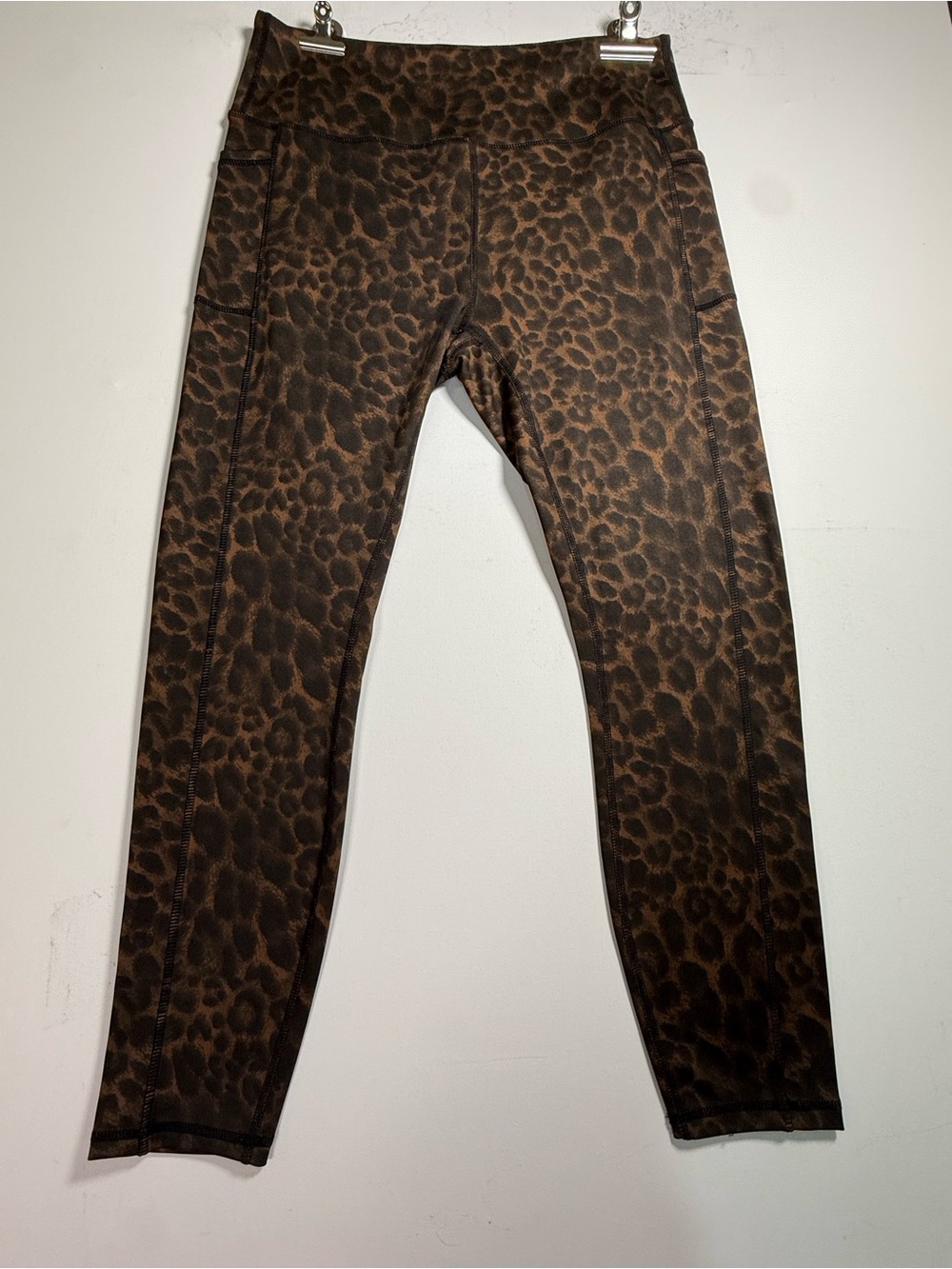 Legging Legend Leopard Print Active Leggings - Brown size L SKU 0162